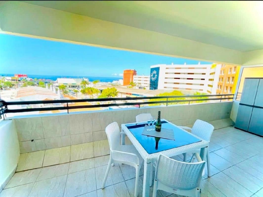 1 bedroom Apartment for sale in Costa Adeje with pool - € 320,000 (Ref: 9655660)