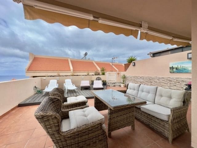 3 soveværelse Semi-Rækkehus til salg i Los Gigantes, Santiago del Teide med swimmingpool garage - € 595.000 (Ref: 9665914)
