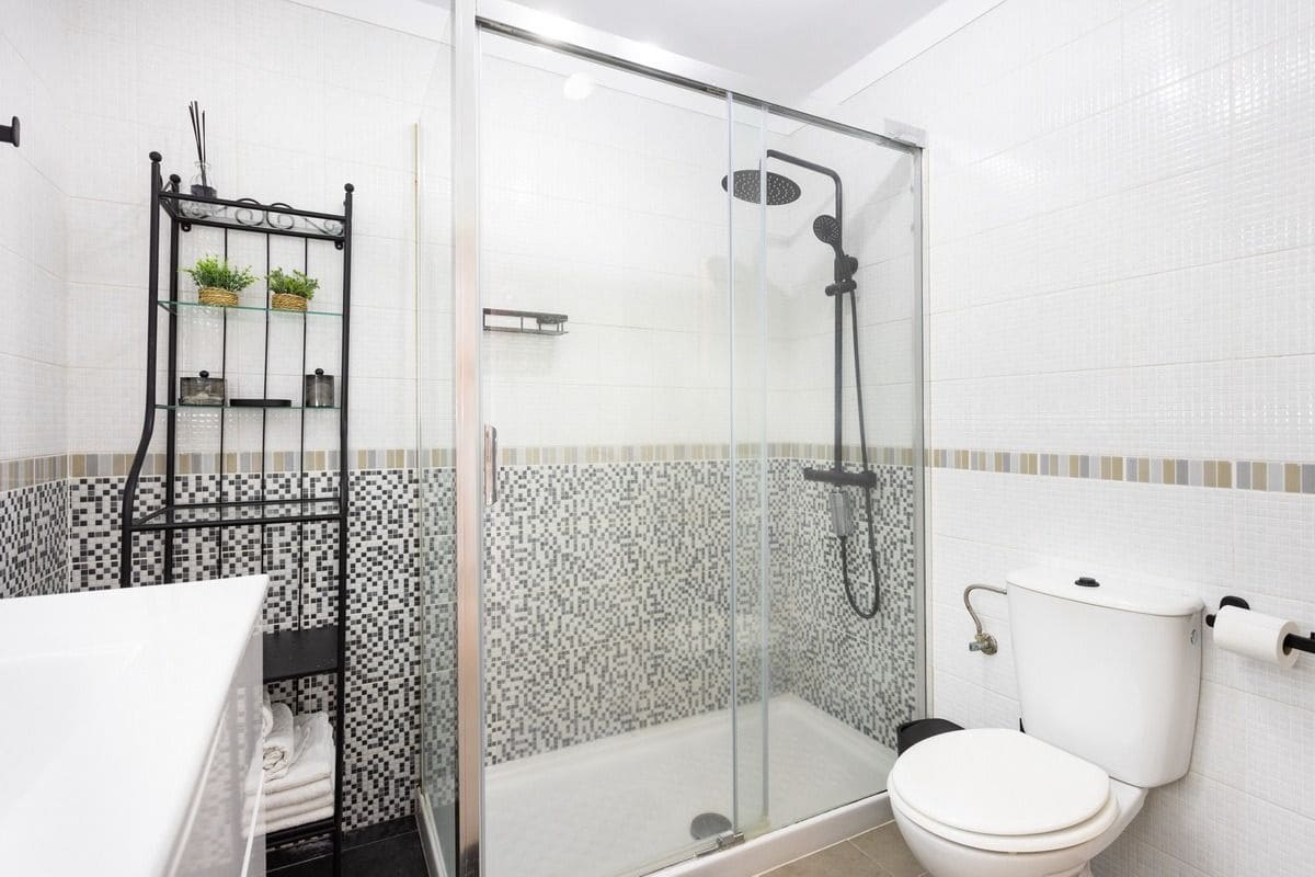 1 makuuhuone Huoneisto myytävänä paikassa Chayofa mukana uima-altaan 
autotalli - 285 000 € (Ref: 9665915)