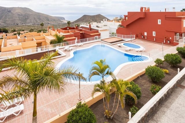 1 makuuhuone Huoneisto myytävänä paikassa Chayofa, Arona mukana uima-altaan 
autotalli - 285 000 € (Ref: 9665915)