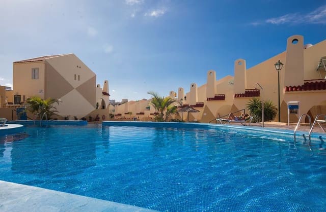 Apartment zu verkaufen in Torviscas Bajo, Adeje mit Pool - 268.900 € (Ref: 9694701)