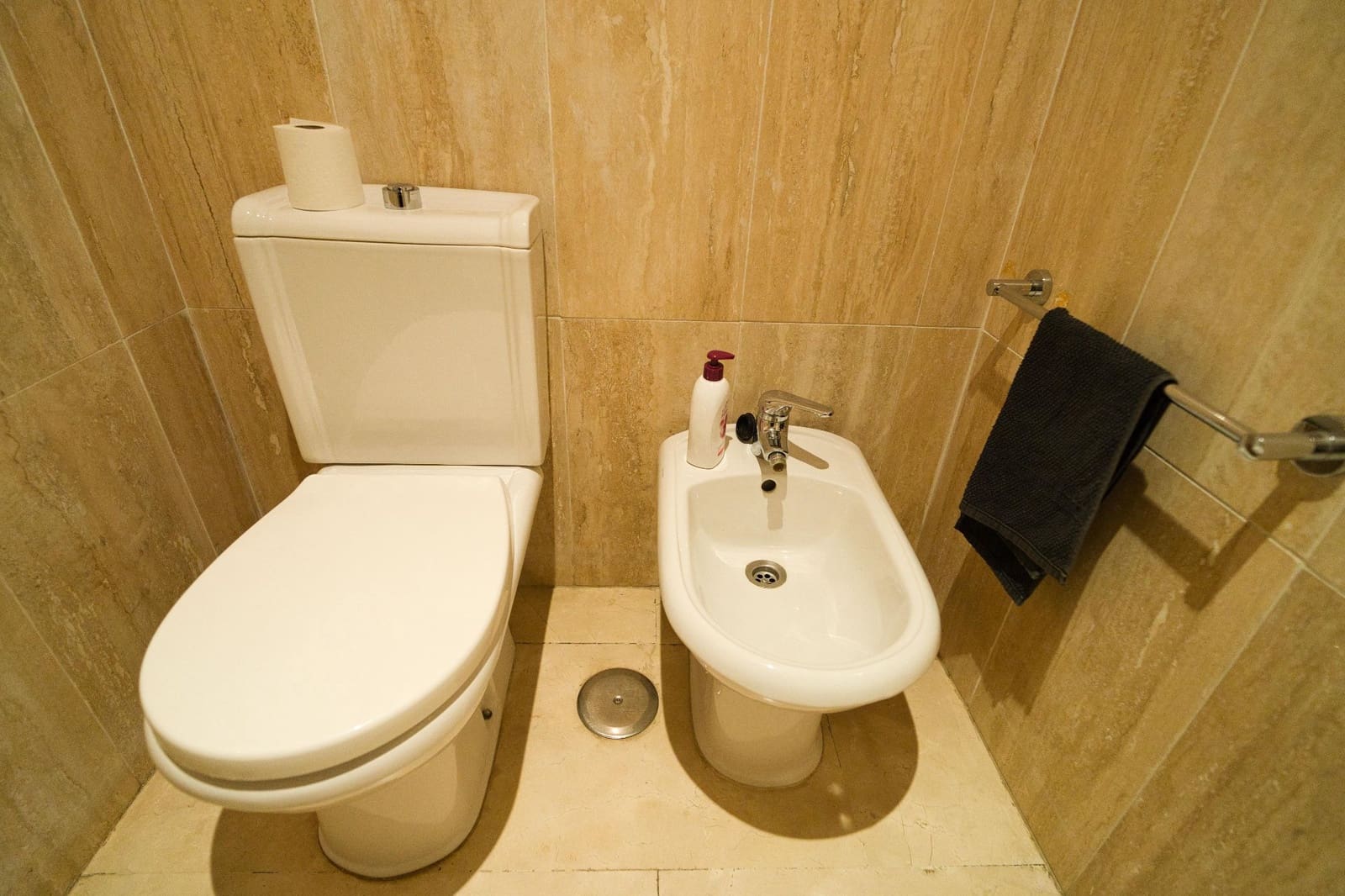 3 soveværelse Lejlighed til salg i Playa del Duque med swimmingpool - € 840.000 (Ref: 9711076)