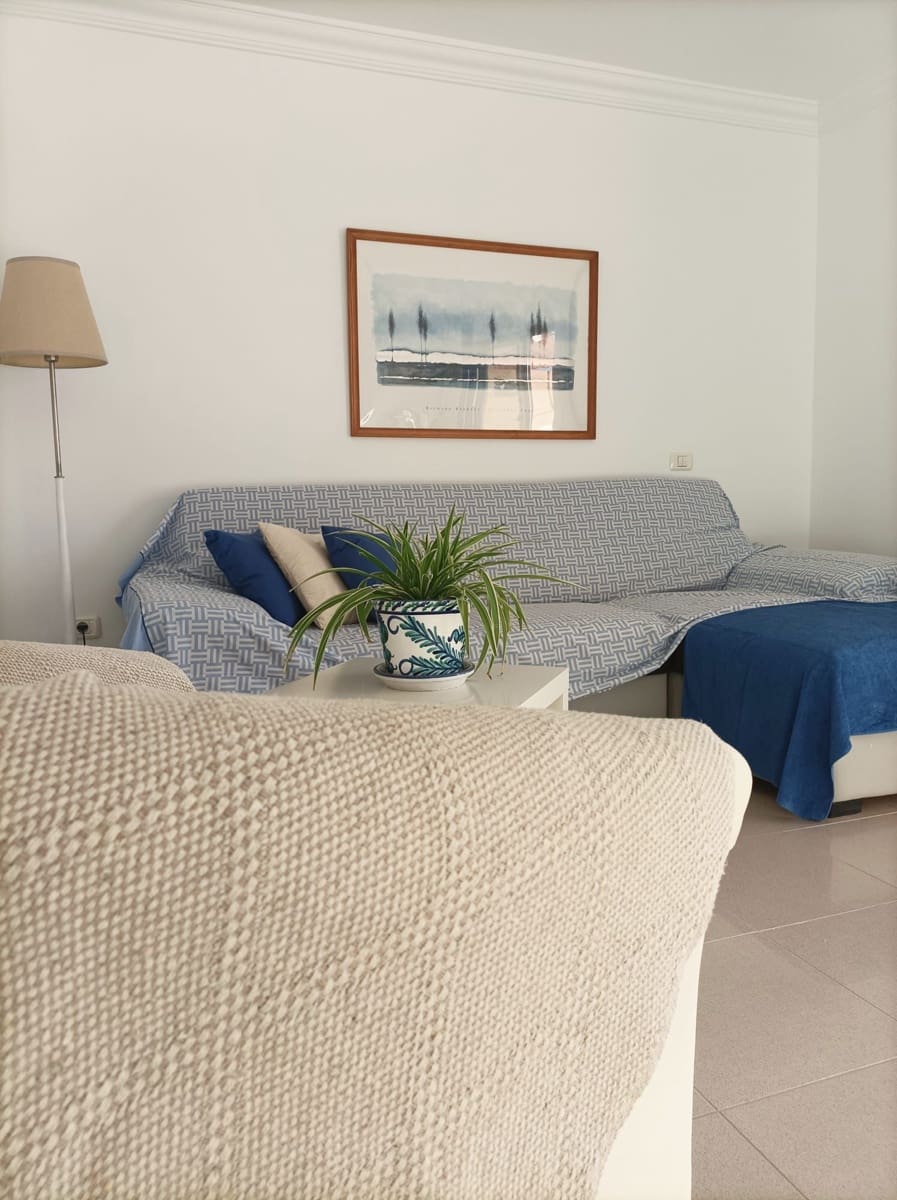 1 sypialnia Apartament na sprzedaż w Los Cristianos z basenem garażem - 309 950 € (Ref: 9711077)