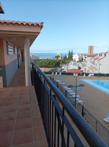 1 sypialnia Apartament na sprzedaż w Los Cristianos, Arona z basenem garażem - 309 950 € (Ref: 9711077)
