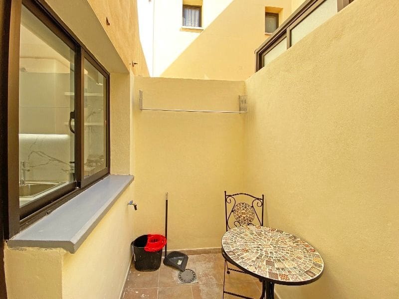 4 slaapkamer Villa te koop in Fanabe met garage - € 490.000 (Ref: 9714495)