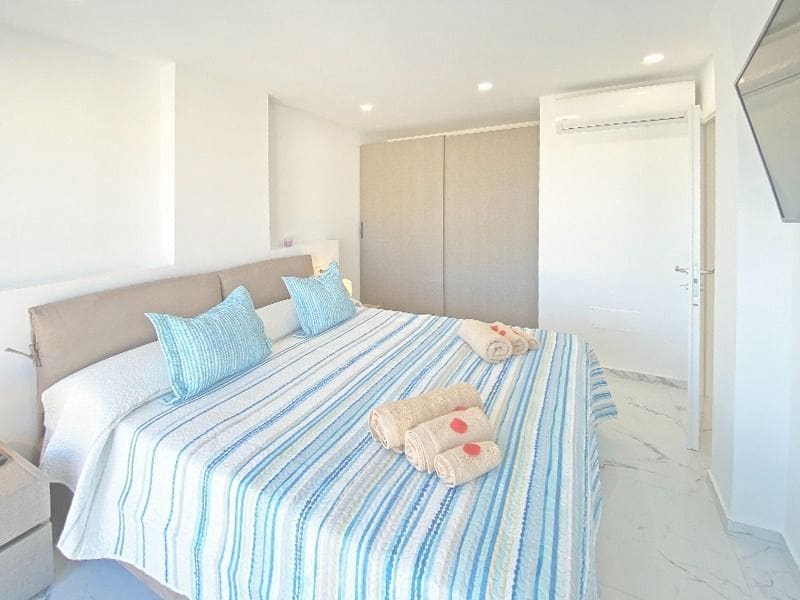 4 slaapkamer Villa te koop in Fanabe met garage - € 490.000 (Ref: 9714495)