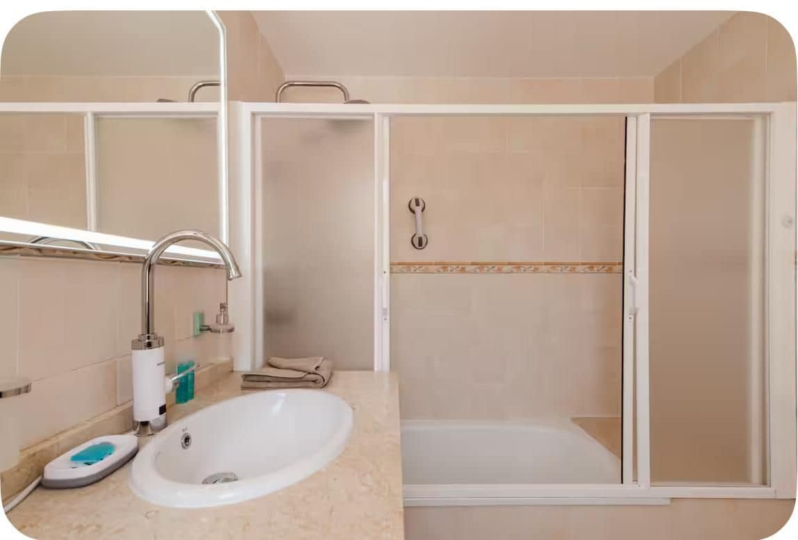 4 slaapkamer Villa te koop in El Madronal met zwembad garage - € 790.000 (Ref: 9714496)