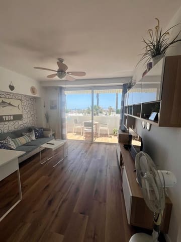 Apartamento de 1 habitación en Playa de las Americas, Arona en venta con piscina - 290.000 € (Ref: 9719482)