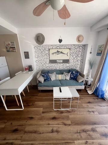 Apartamento de 1 habitación en Playa de las Americas, Arona en venta con piscina - 290.000 € (Ref: 9719482)