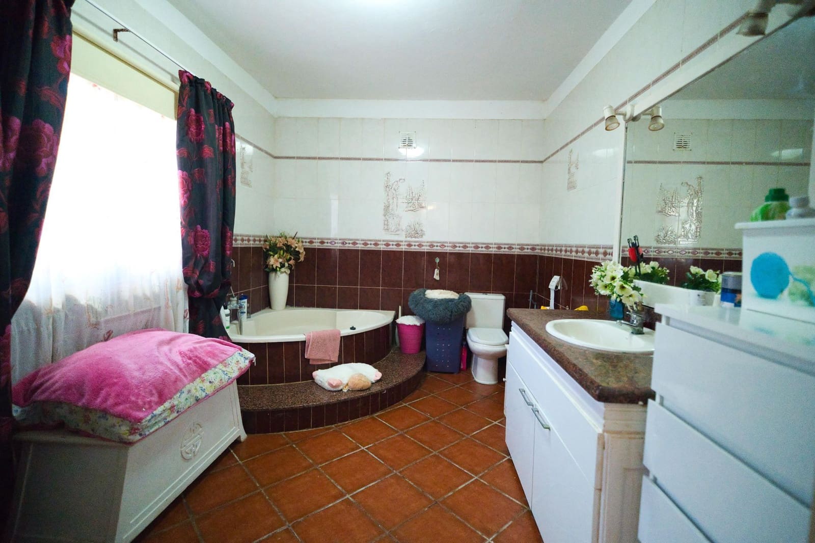 4 bedroom Townhouse for sale in Granadilla de Abona with garage - € 449,000 (Ref: 9719483)