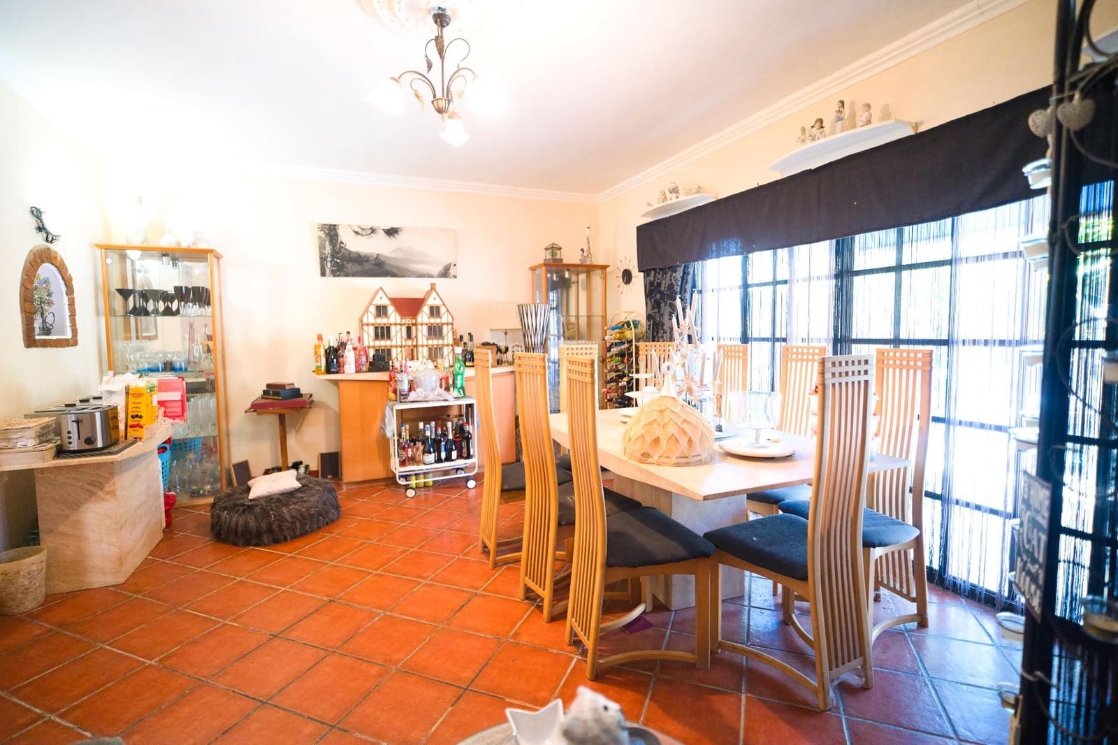 4 bedroom Townhouse for sale in Granadilla de Abona with garage - € 449,000 (Ref: 9719483)