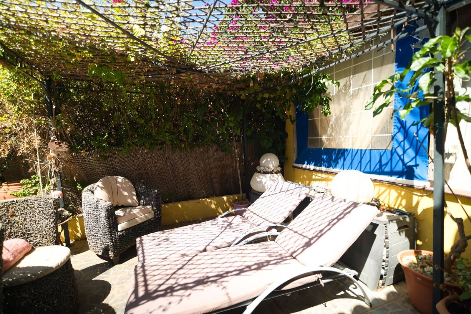 4 bedroom Townhouse for sale in Granadilla de Abona with garage - € 449,000 (Ref: 9719483)