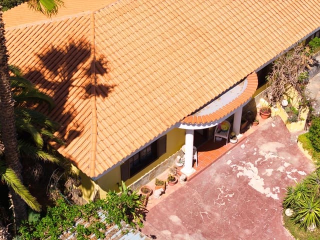 4 sypialnia Dom na sprzedaż w Granadilla de Abona z garażem - 449 000 € (Ref: 9719483)