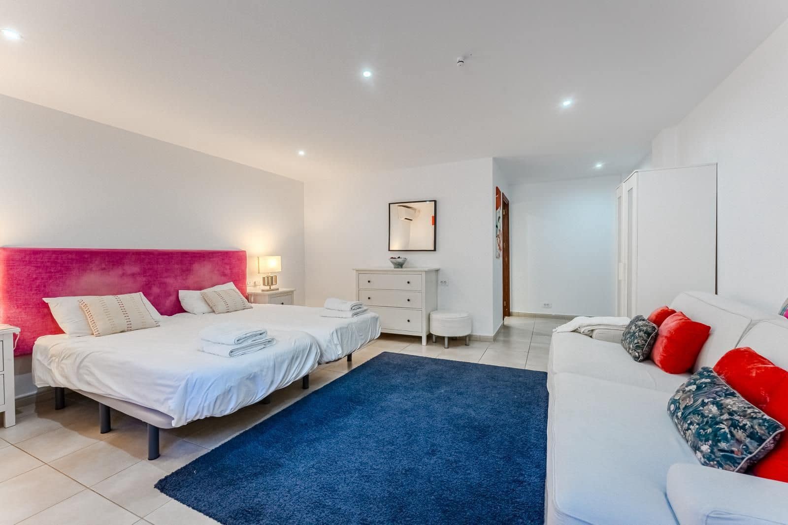 Chalet de 6 habitaciones en Puerto Santiago en venta con piscina garaje - 1.280.000 € (Ref: 9721086)