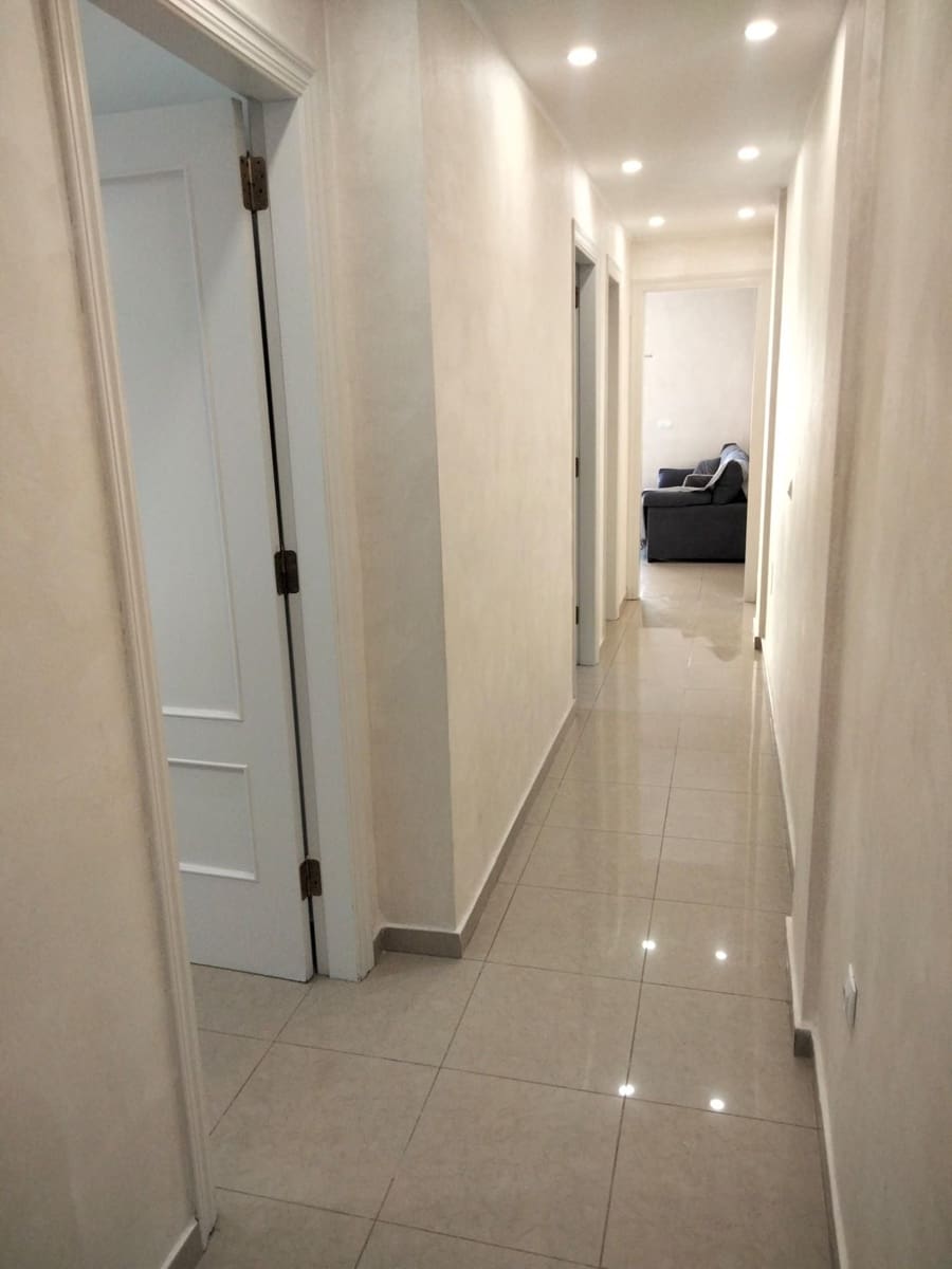 2 bedroom Apartment for sale in Adeje with garage - € 277,500 (Ref: 9735156)