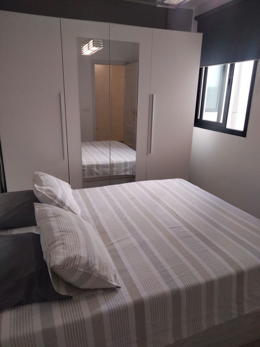 2 bedroom Apartment for sale in Adeje with garage - € 277,500 (Ref: 9735156)