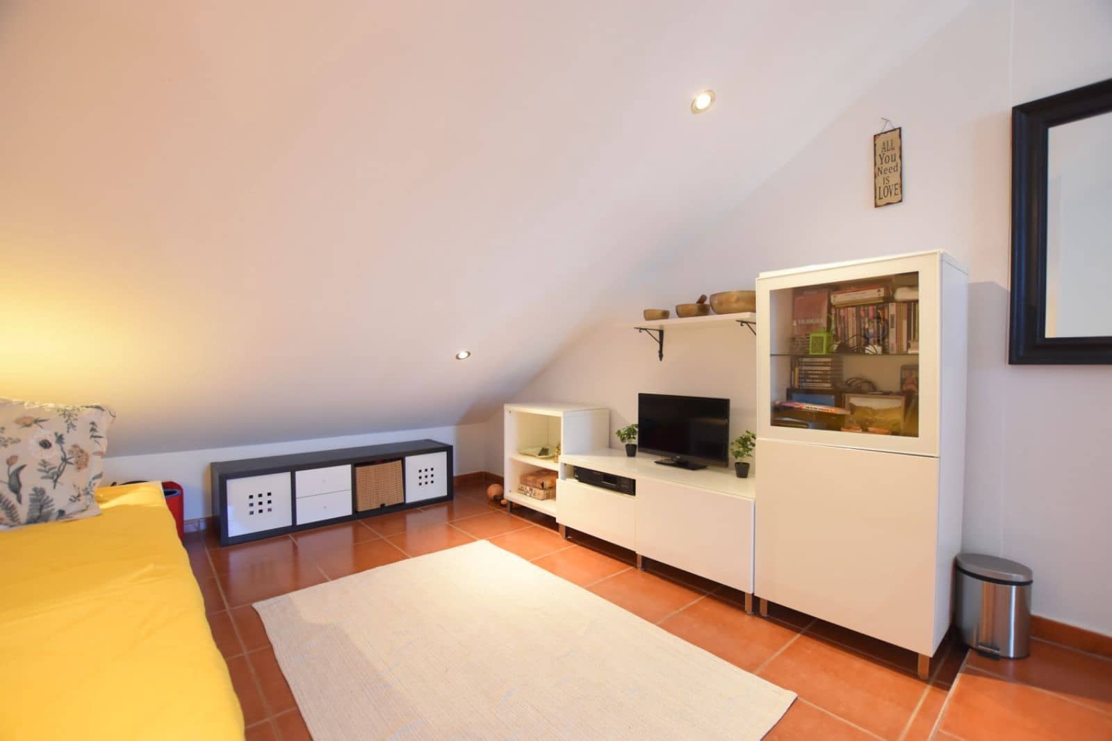 Pareado de 3 habitaciones en Los Olivos en venta con piscina garaje - 360.000 € (Ref: 9737921)