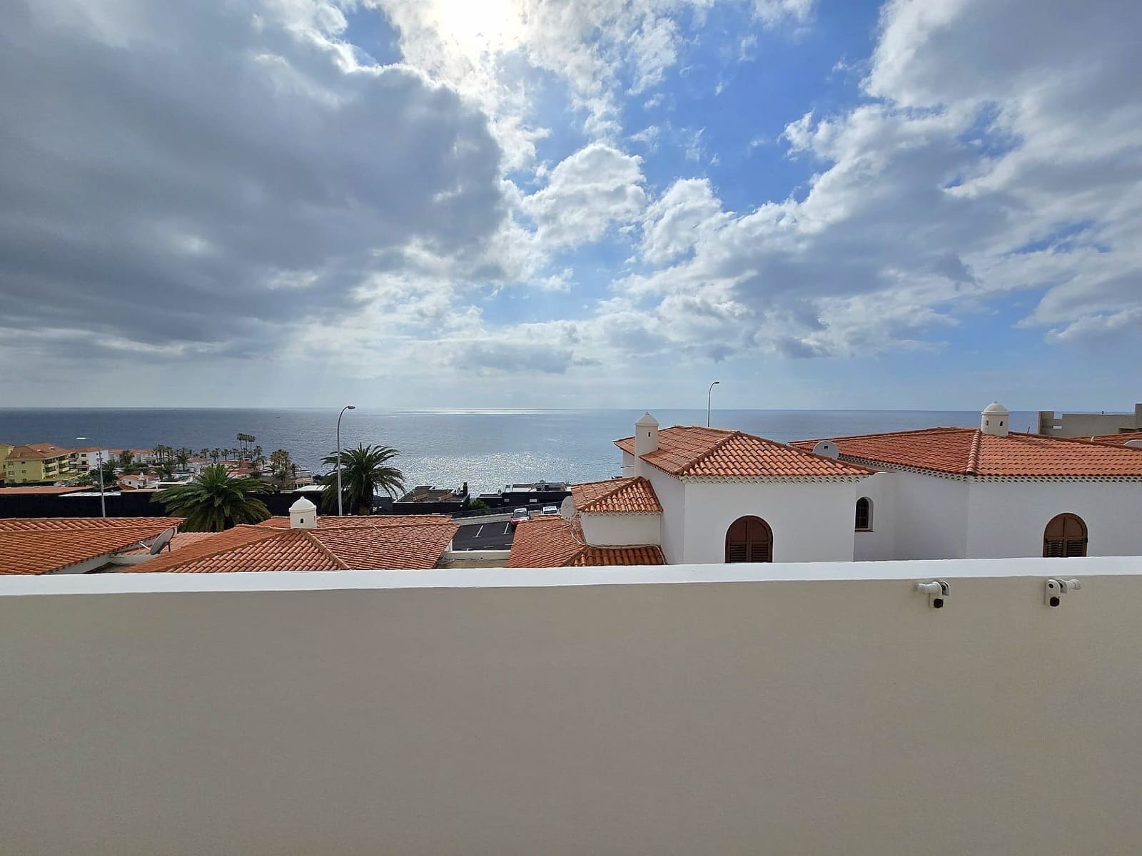 1 soverom Leilighet til salgs i Guia de Isora med svømmebasseng garasje - € 269 000 (Ref: 9747561)