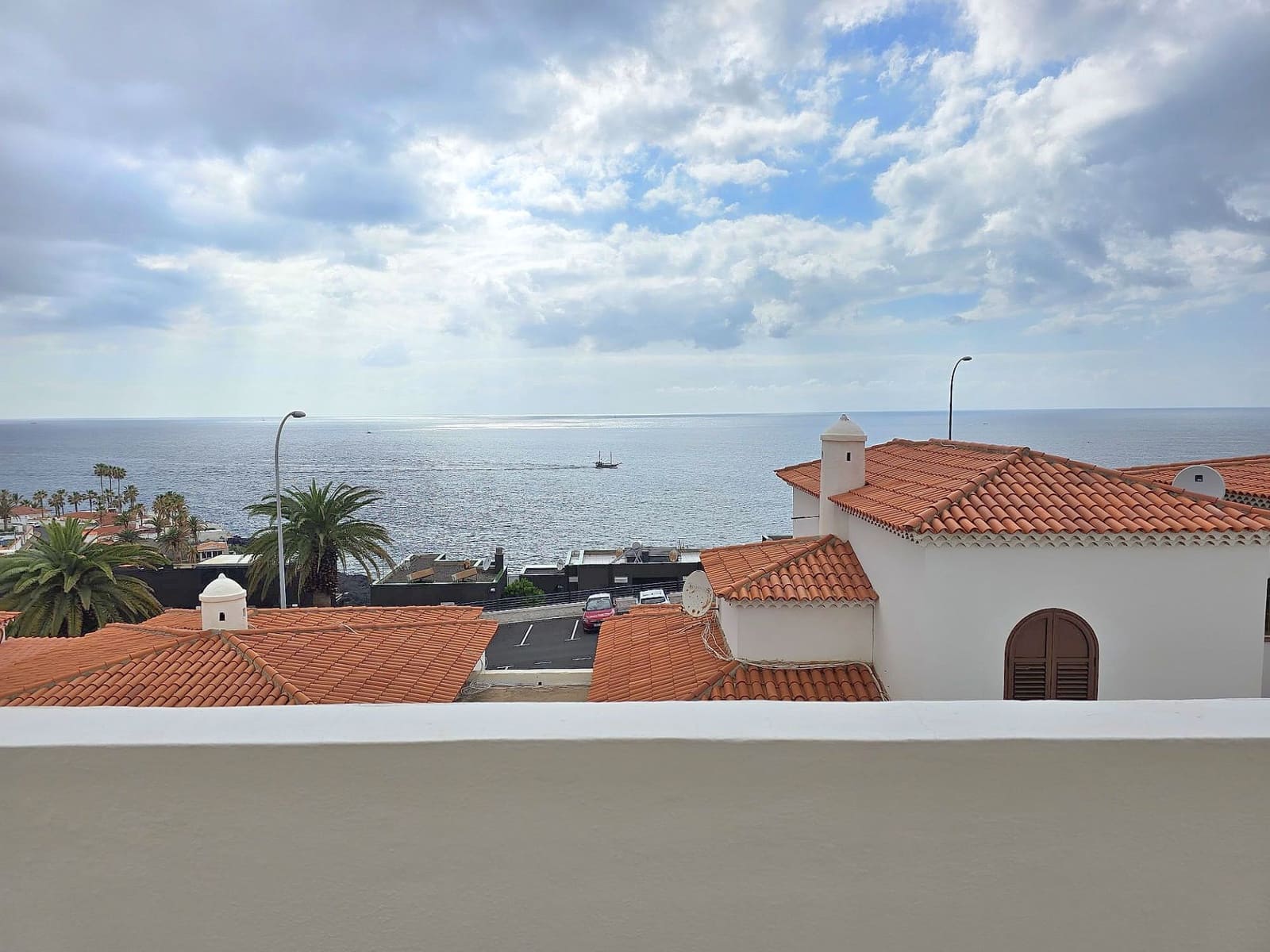 1 soverom Leilighet til salgs i Guia de Isora med svømmebasseng garasje - € 269 000 (Ref: 9747561)