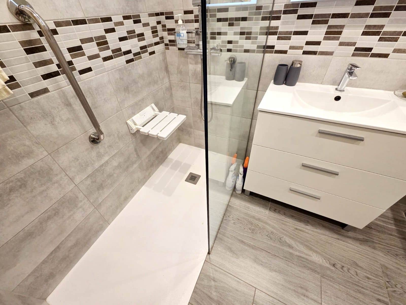 4 chambre Appartement à vendre à Los Olivos avec piscine garage - 389 000 € (Ref: 9747562)