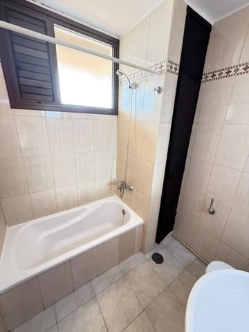 1 sovrum Lägenhet till salu i Playa de las Américas, Adeje med pool garage - 252 000 € (Ref: 9747563)