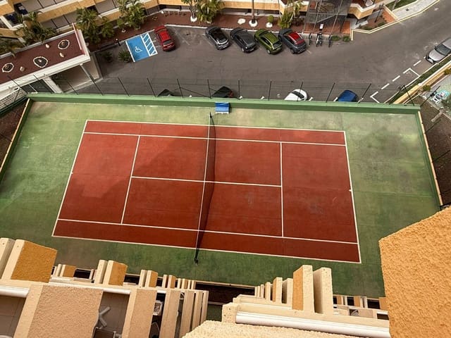 1 sovrum Lägenhet till salu i Playa de las Américas, Adeje med pool garage - 252 000 € (Ref: 9747563)