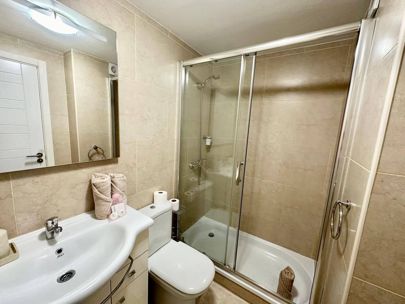 Apartamento de 1 habitación en Palm-Mar en venta con piscina - 255.000 € (Ref: 9751595)