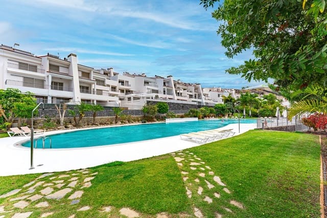 2 quarto Casa em Banda para venda em La Caleta Adeje, Adeje com piscina garagem - 715 000 € (Ref: 9751596)