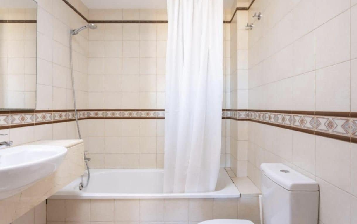 3 makuuhuone Huoneisto myytävänä paikassa El Madronal mukana 
autotalli - 509 000 € (Ref: 9761662)