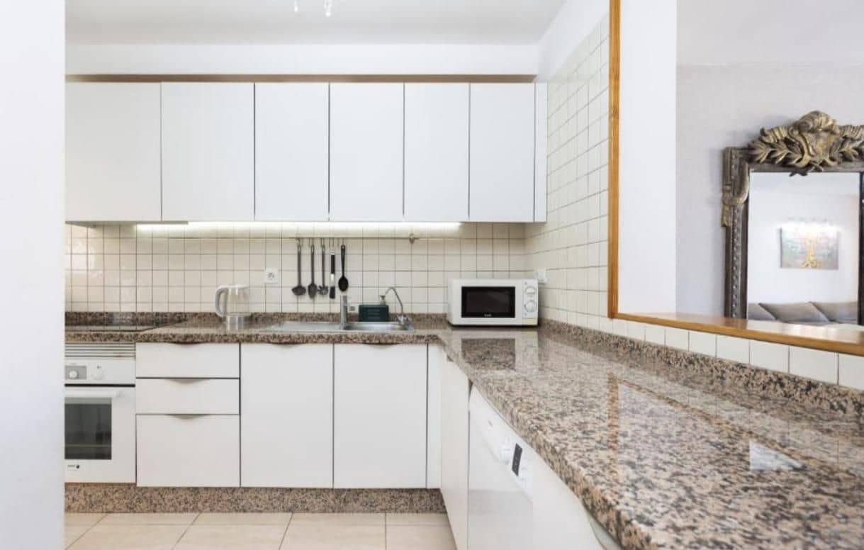 3 makuuhuone Huoneisto myytävänä paikassa El Madronal mukana 
autotalli - 509 000 € (Ref: 9761662)