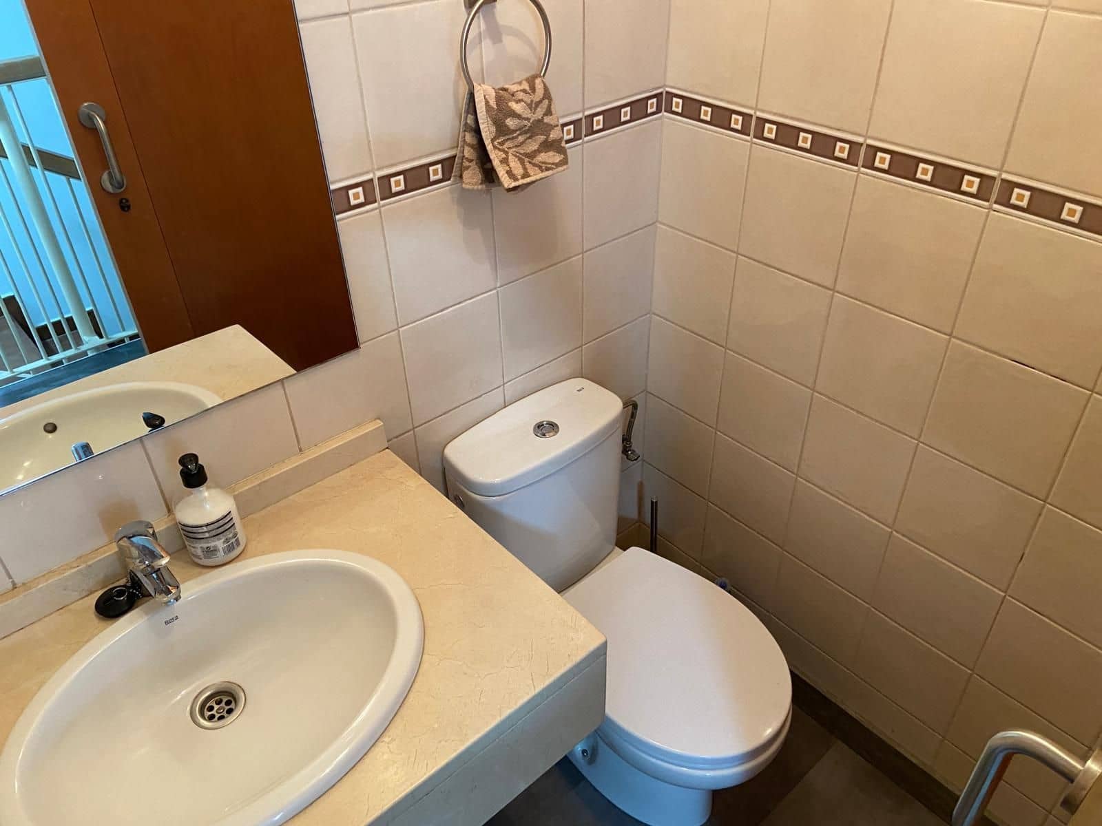 3 sypialnia Dom blizniak na sprzedaż w El Madronal z basenem garażem - 470 000 € (Ref: 9761663)