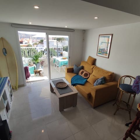 1 sypialnia Apartament na sprzedaż w Los Cristianos, Arona z basenem garażem - 259 000 € (Ref: 9777644)