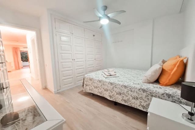 1 sypialnia Apartament na sprzedaż w Playa de las Americas, Arona z basenem - 410 000 € (Ref: 9780117)