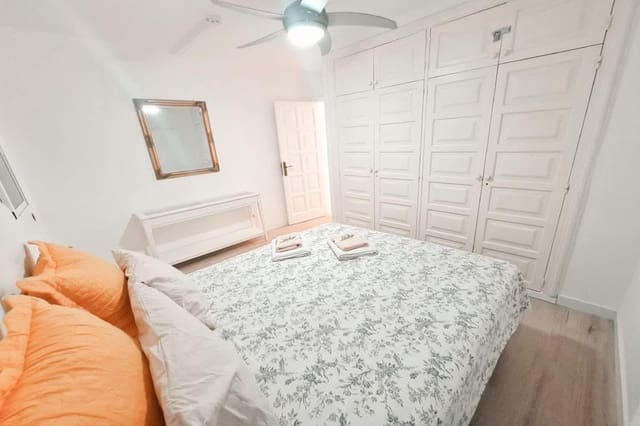 1 sypialnia Apartament na sprzedaż w Playa de las Americas, Arona z basenem - 410 000 € (Ref: 9780117)