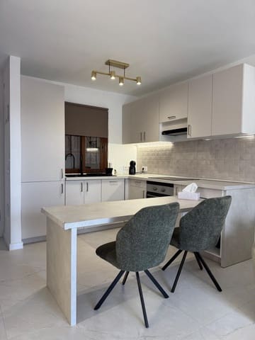 2 sovrum Lägenhet till salu i Torviscas Centro y Alto, Adeje med pool - 535 000 € (Ref: 9783608)