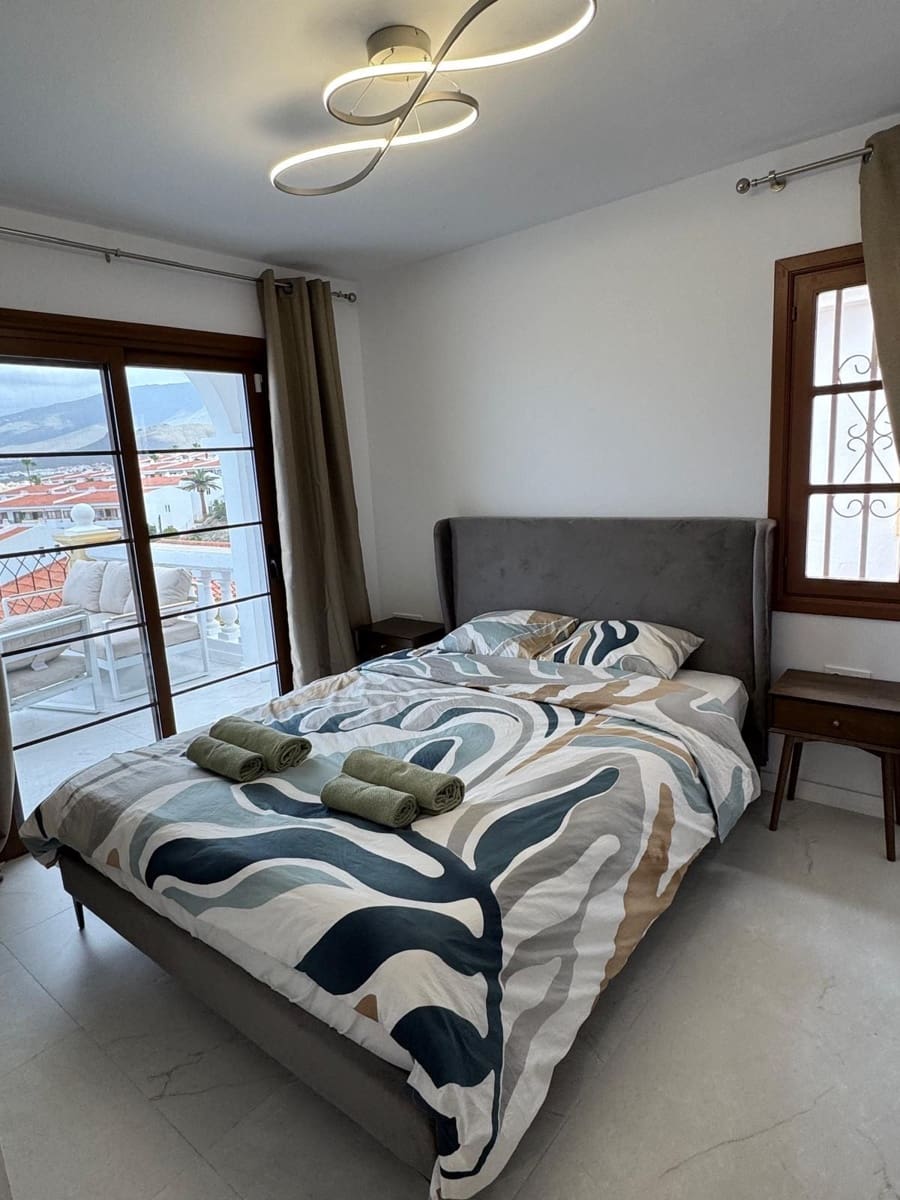 2 sovrum Lägenhet till salu i Costa Adeje med pool - 535 000 € (Ref: 9783608)