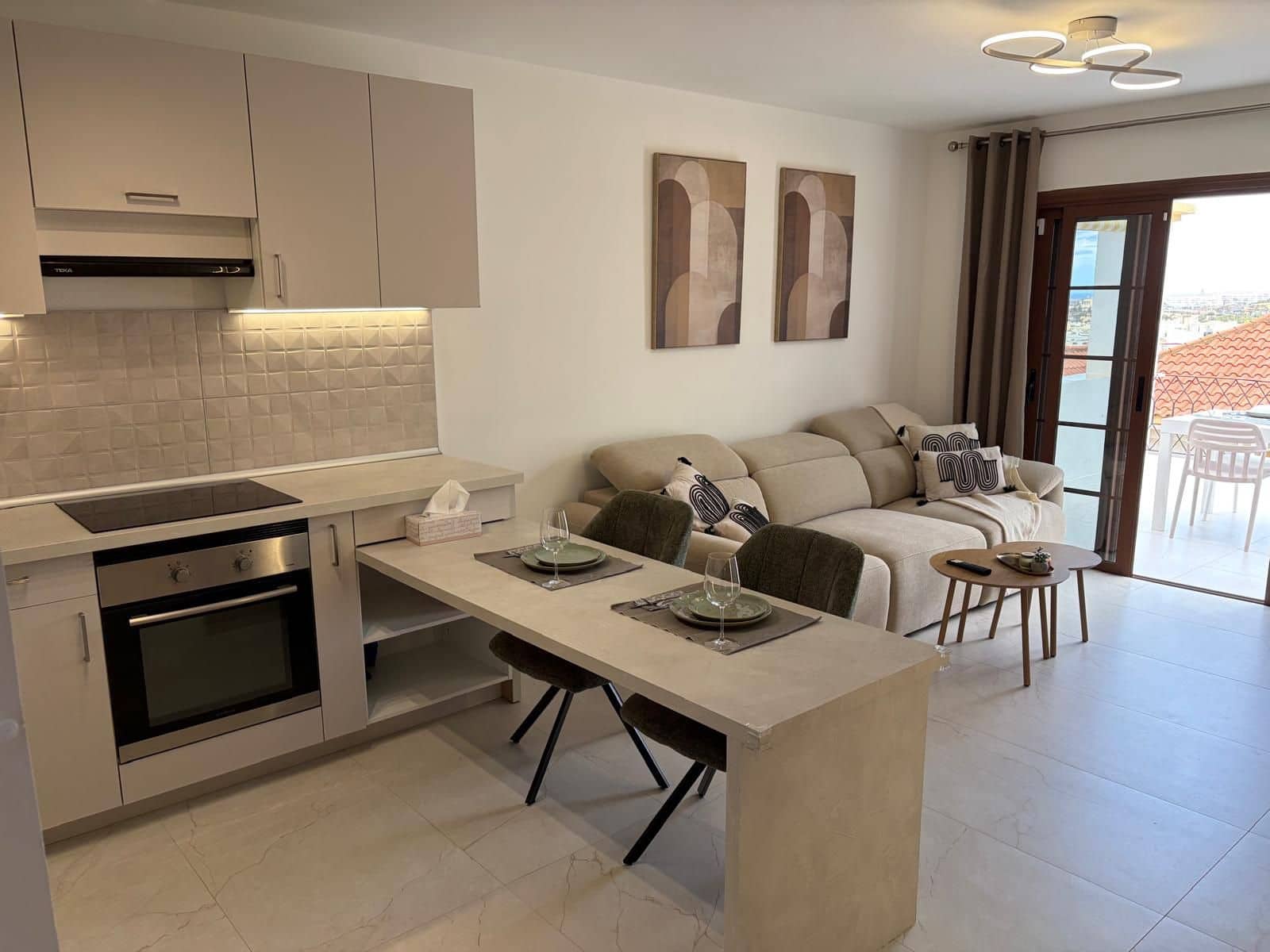 2 sovrum Lägenhet till salu i Costa Adeje med pool - 535 000 € (Ref: 9783608)