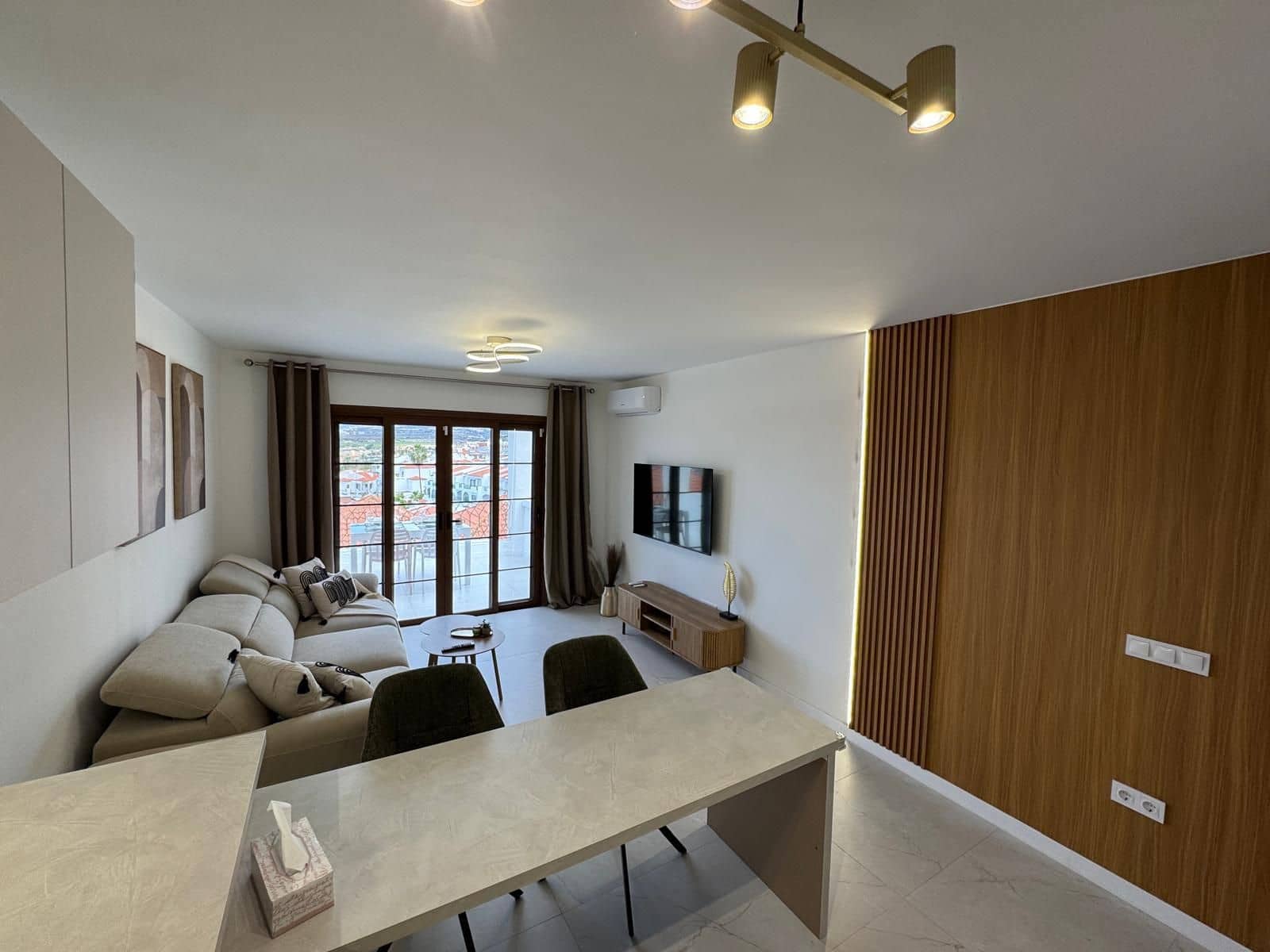 2 sovrum Lägenhet till salu i Costa Adeje med pool - 535 000 € (Ref: 9783608)