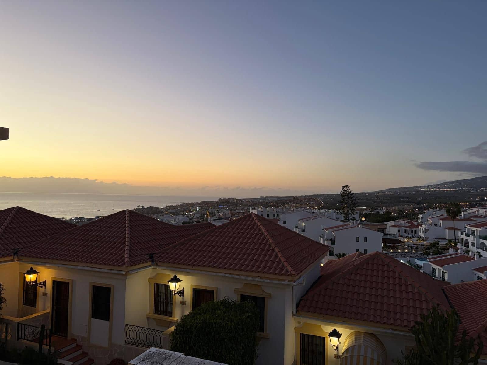 2 sovrum Lägenhet till salu i Costa Adeje med pool - 535 000 € (Ref: 9783608)