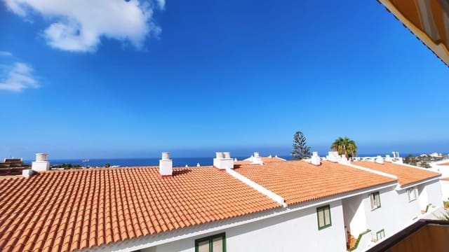 2 soveværelse Penthouse til salg i Torviscas Centro y Alto, Adeje med swimmingpool - € 355.000 (Ref: 9790234)