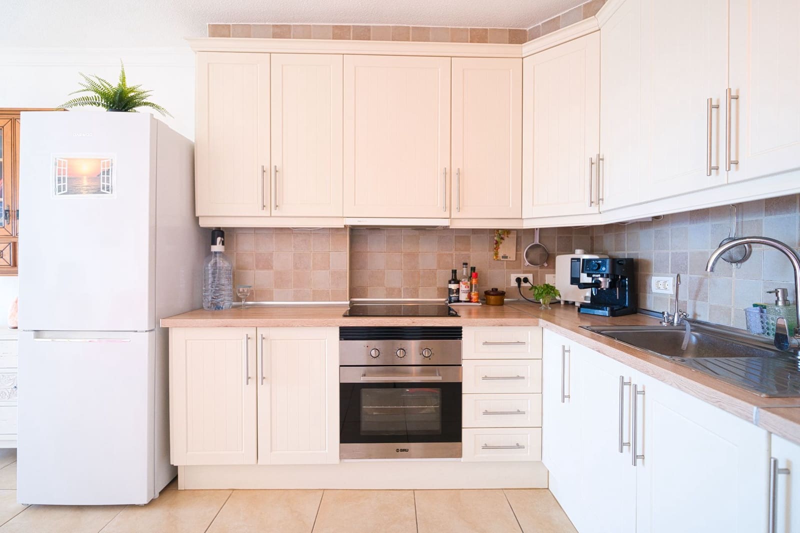 1 soveværelse Lejlighed til salg i Los Cristianos med swimmingpool garage - € 398.000 (Ref: 9798633)