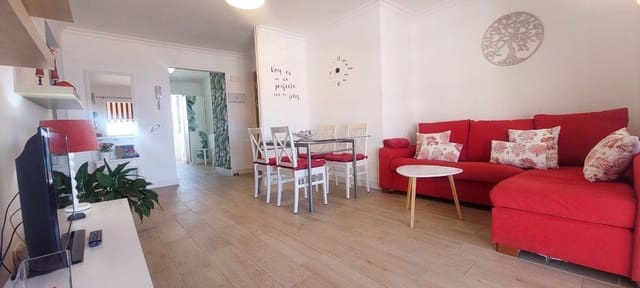 2 bedroom Penthouse for sale in Los Cristianos, Arona with pool - € 490,000 (Ref: 9798634)