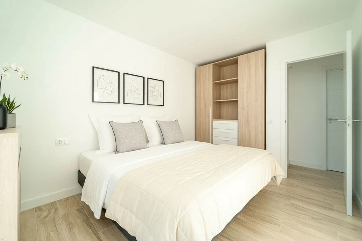 2 makuuhuone Paritalo myytävänä paikassa Costa Adeje mukana uima-altaan 
autotalli - 829 000 € (Ref: 9798635)