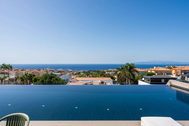 Chalet de 5 habitaciones en El Madroñal, Adeje en venta con piscina garaje - 2.650.000 € (Ref: 9816979)