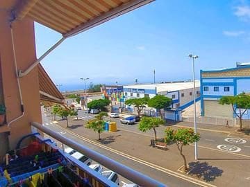 2 bedroom Townhouse for sale in Los Olivos, Adeje with garage - € 265,000 (Ref: 9816980)