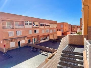 2 bedroom Townhouse for sale in Los Olivos with garage - € 265,000 (Ref: 9816980)