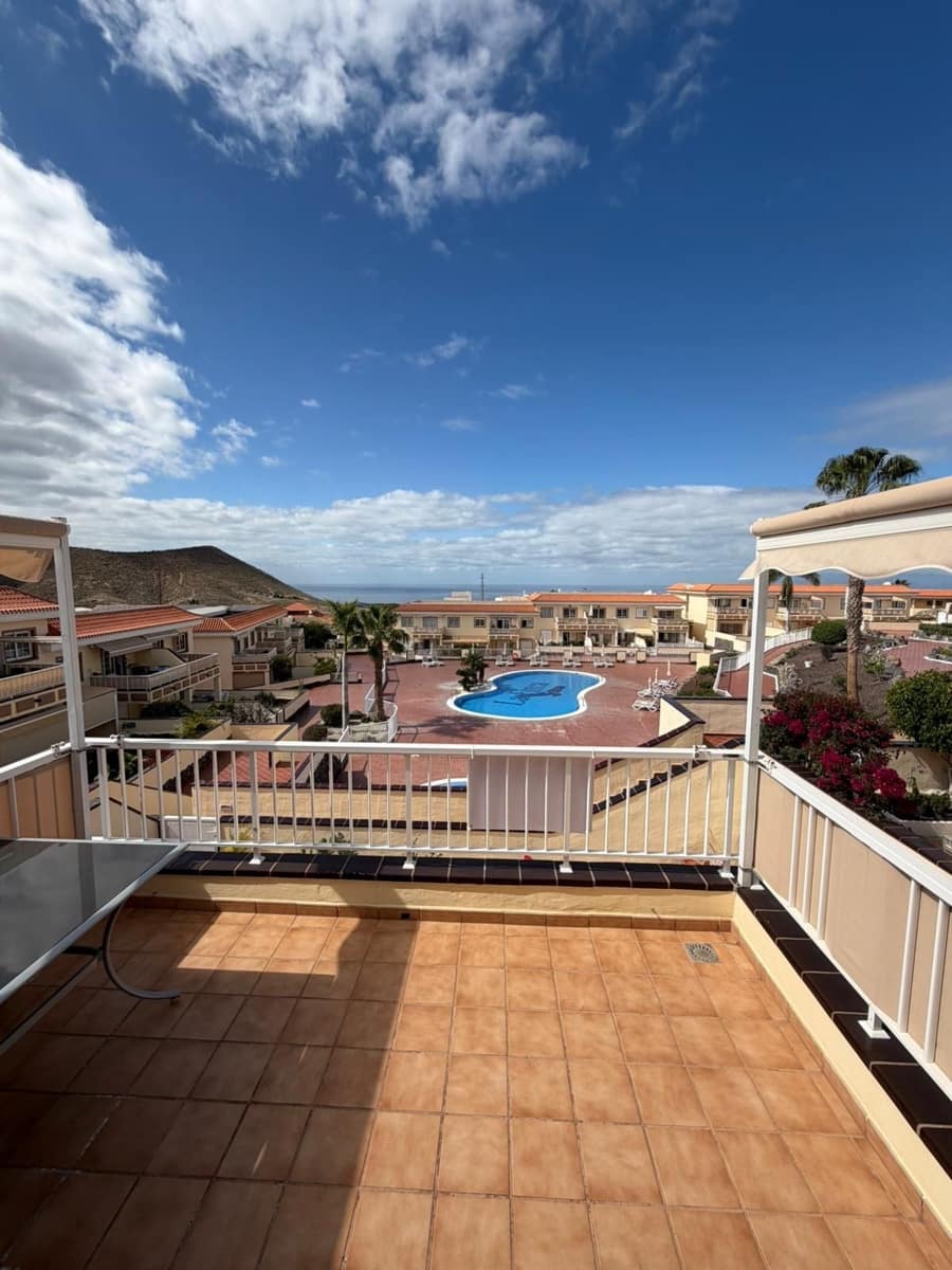 2 bedroom Apartment for sale in Chayofa with pool garage - € 310,000 (Ref: 9821992)