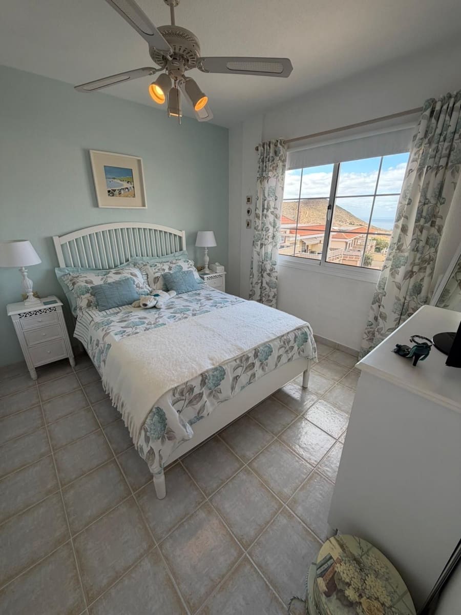 2 bedroom Apartment for sale in Chayofa with pool garage - € 310,000 (Ref: 9821992)
