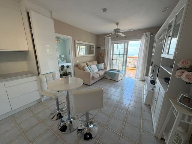 2 bedroom Apartment for sale in Chayofa, Arona with pool garage - € 310,000 (Ref: 9821992)