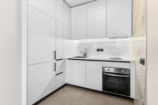 2 quarto Apartamento para venda em Costa Adeje, Adeje com piscina garagem - 299 000 € (Ref: 9824673)
